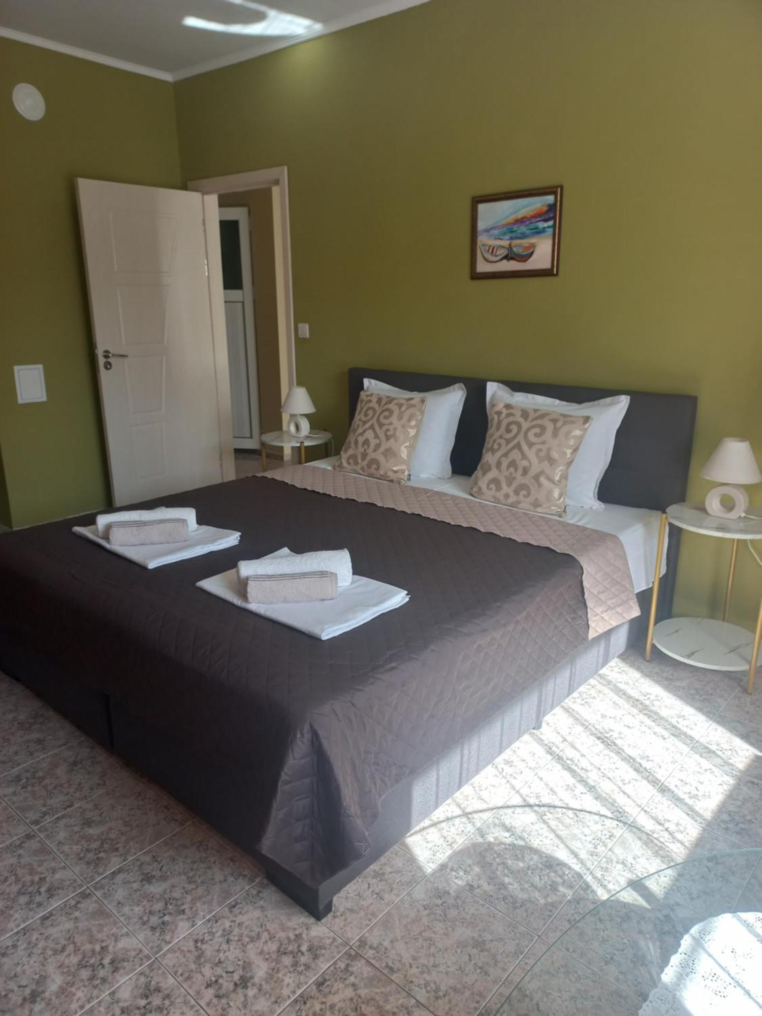 Guest House Pomorie Esterno foto