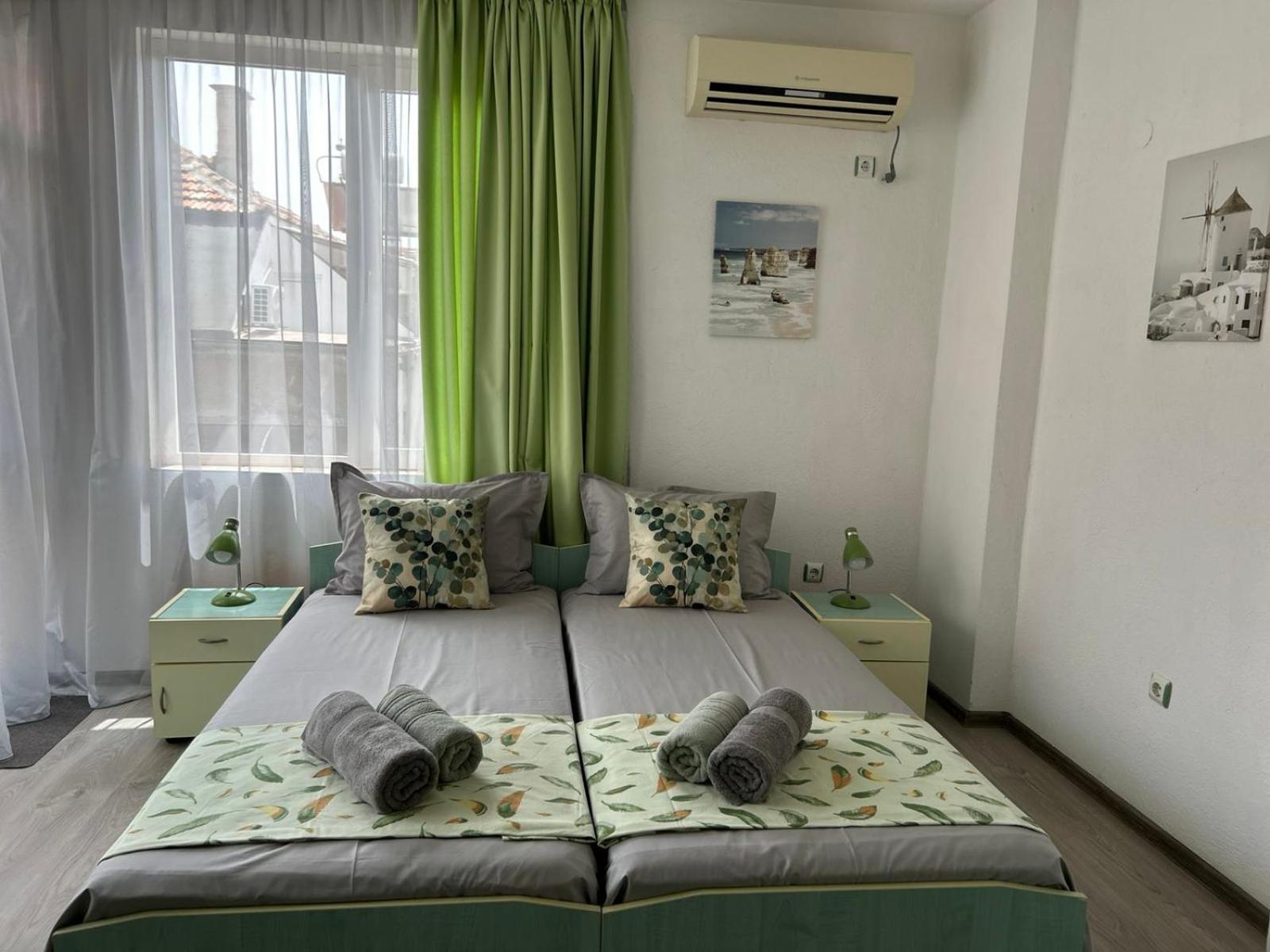 Guest House Pomorie Esterno foto